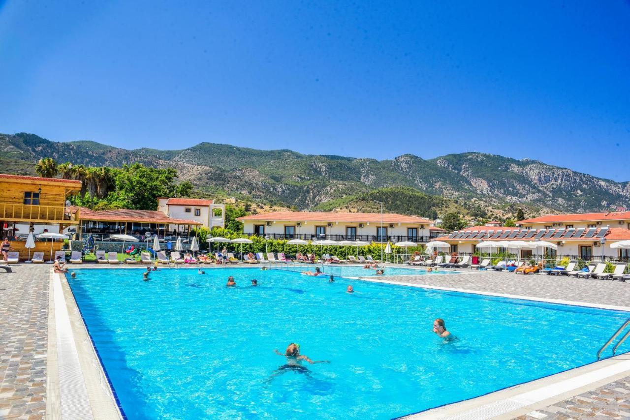Riverside Garden Resort & Suna'S Beach Club Krini 외부 사진