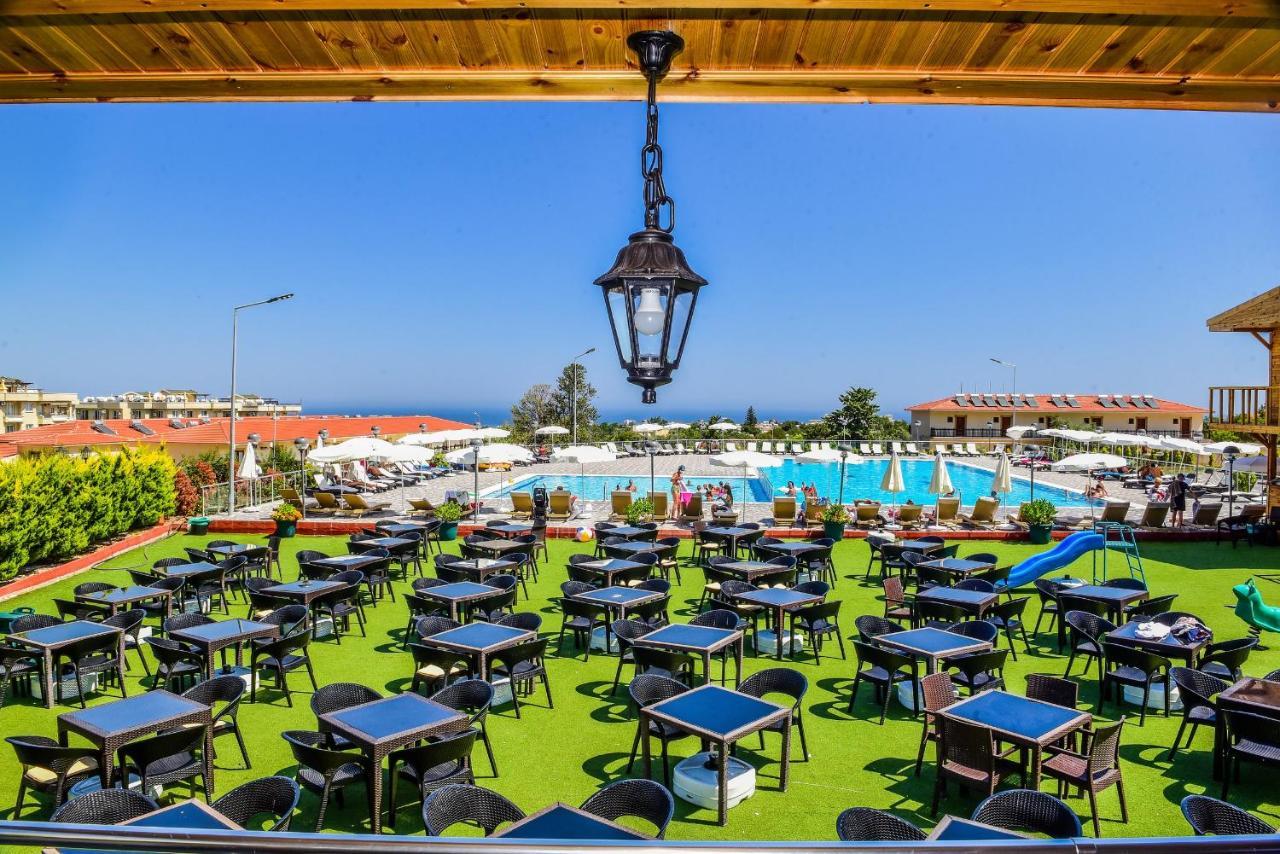 Riverside Garden Resort & Suna'S Beach Club Krini 외부 사진